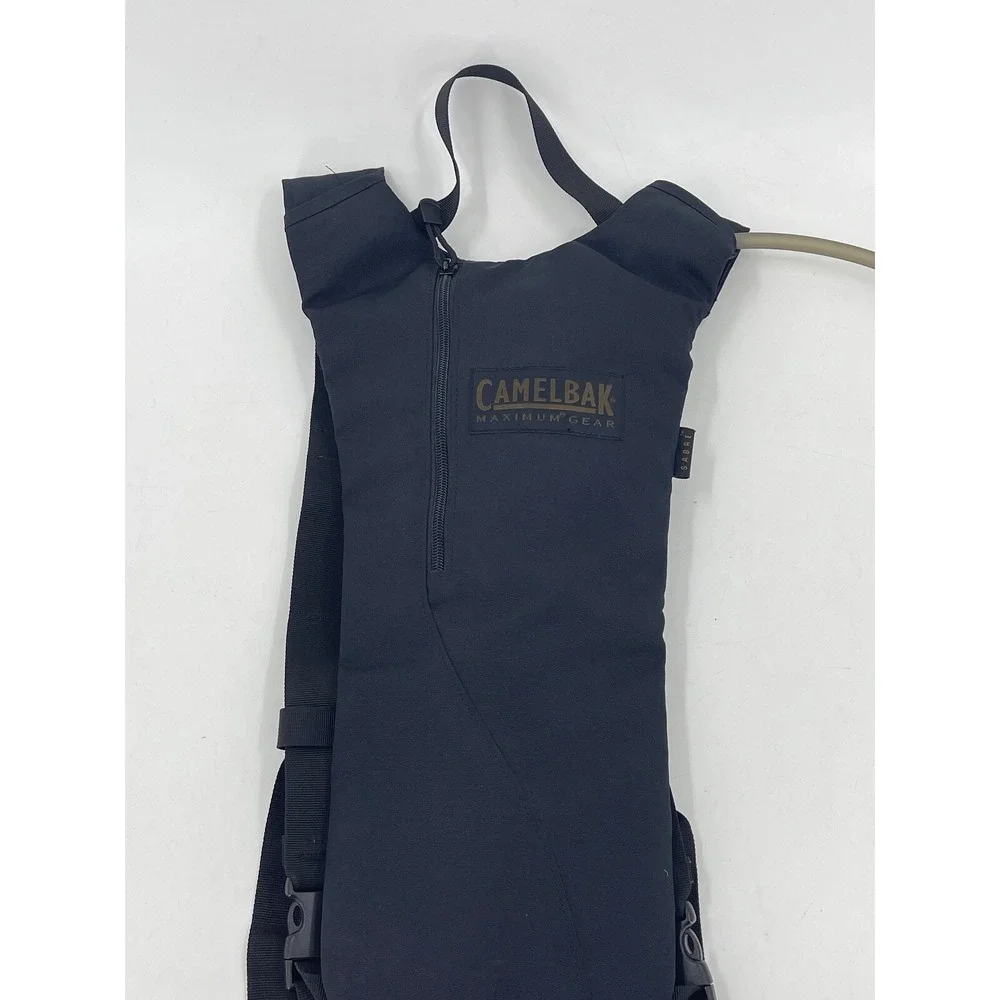 Camelbak Sabre‎ 70 oz Hydration Carrier Black Pack Bag w/ BLADDER